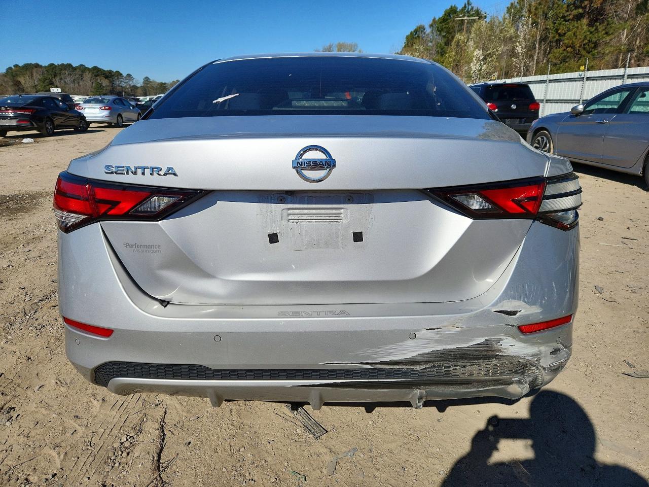 Nissan Sentra S