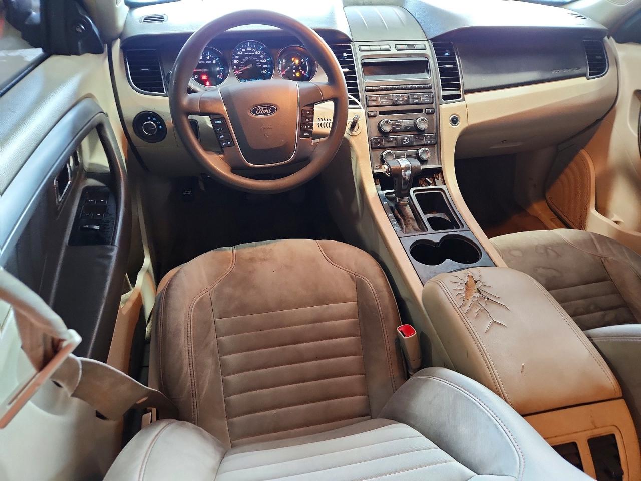 Ford Taurus Se