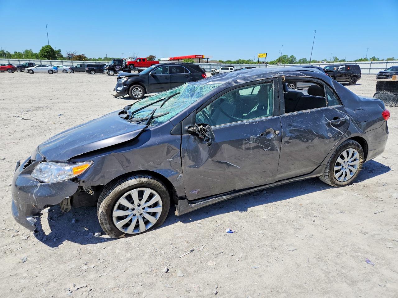 Salvage Toyota Corolla Image