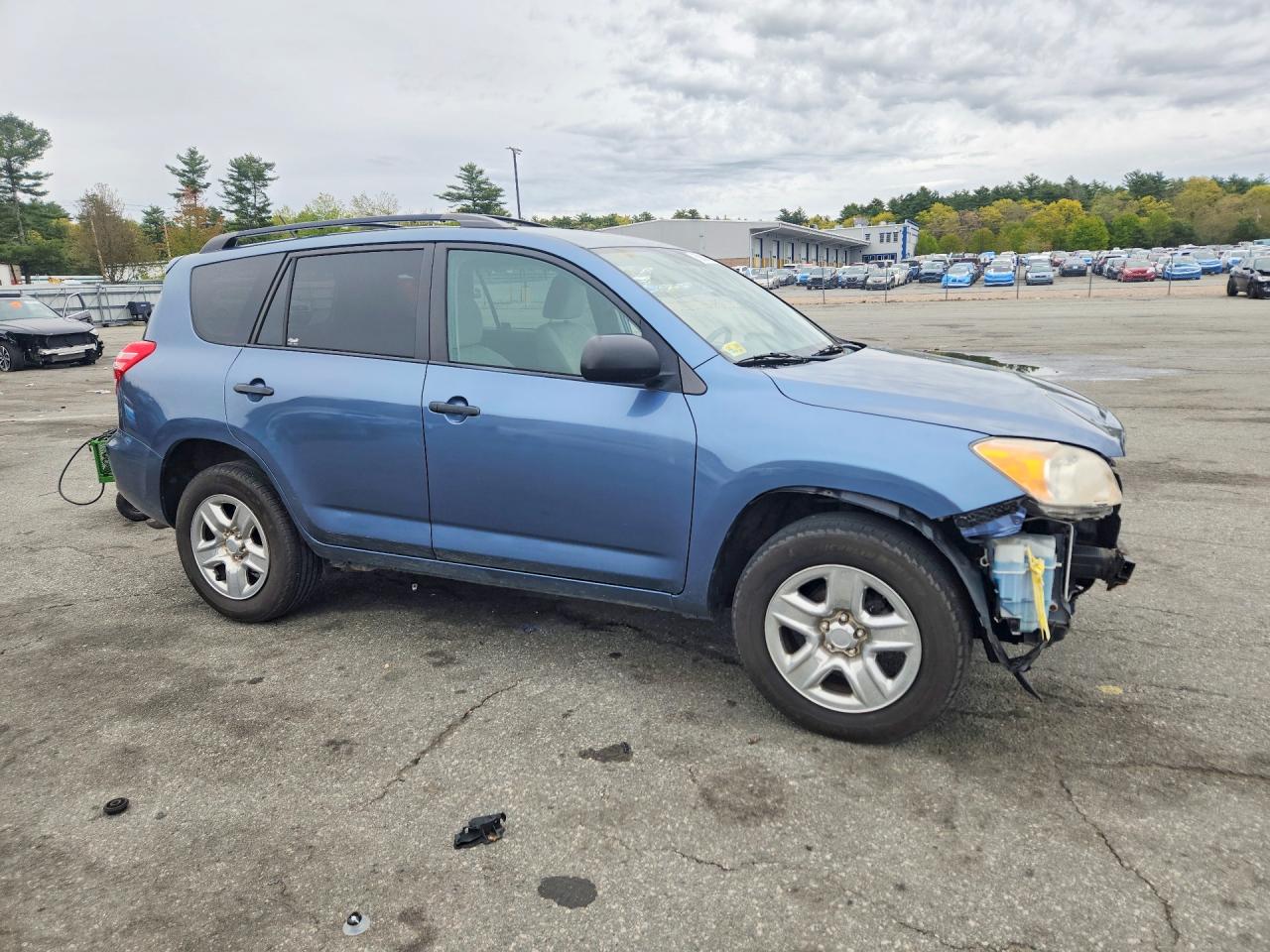 Toyota RAV4 Base