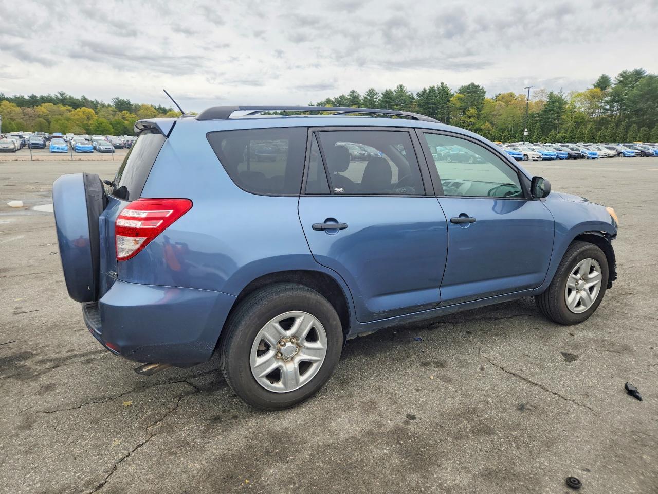 Toyota RAV4 Base
