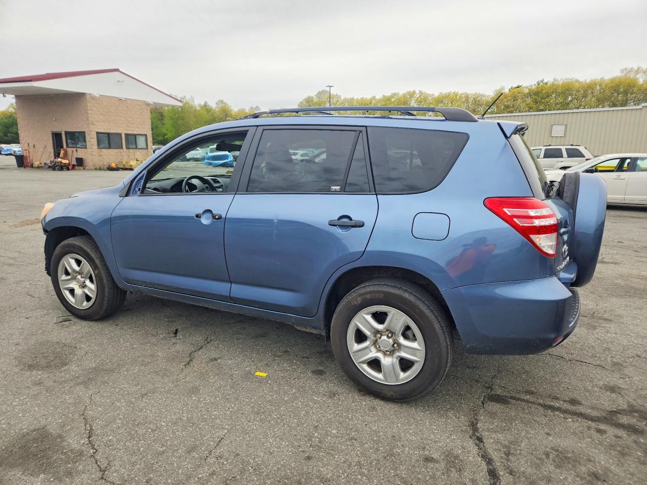 Toyota RAV4 Base