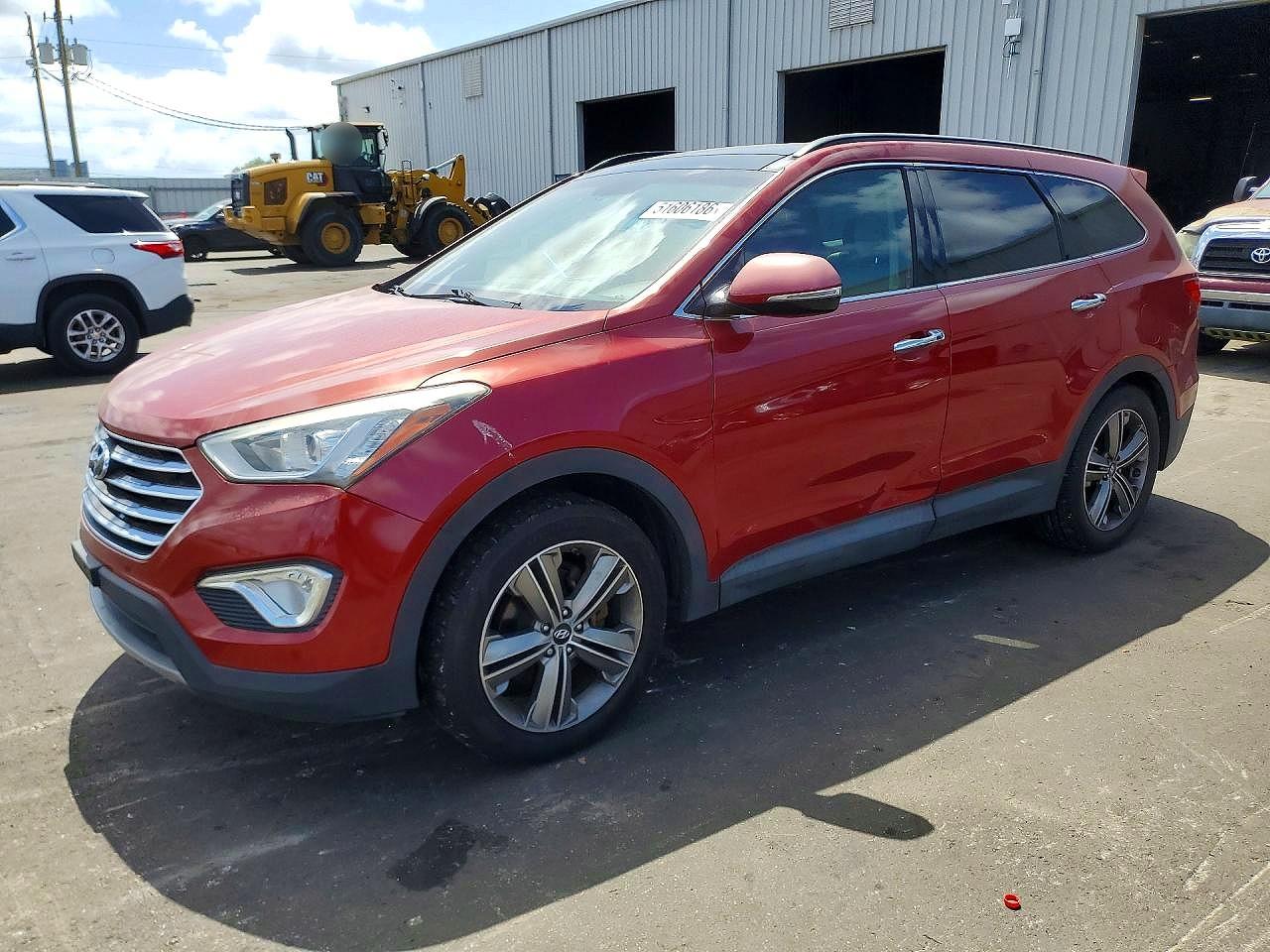 Salvage Hyundai SANTA FE Image