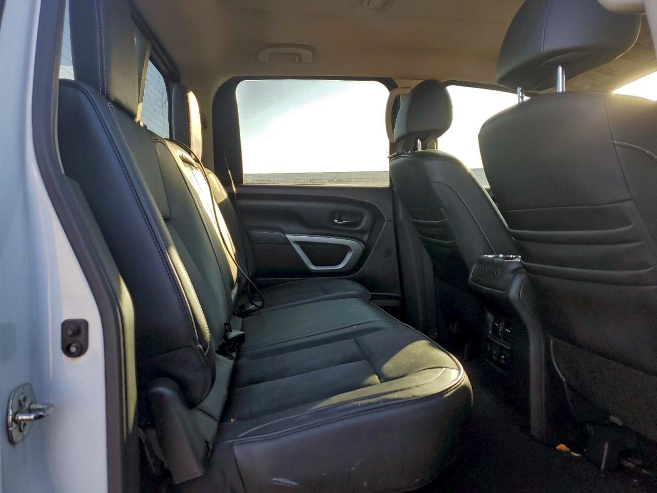 Nissan Titan Pro-4x