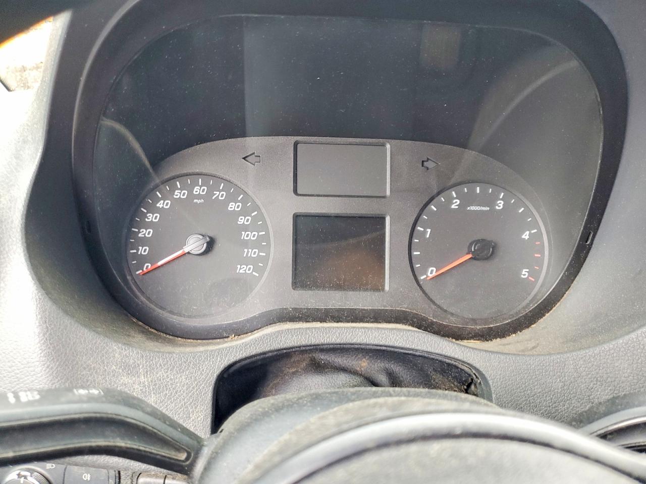 Mercedes-Benz Sprinter 2500