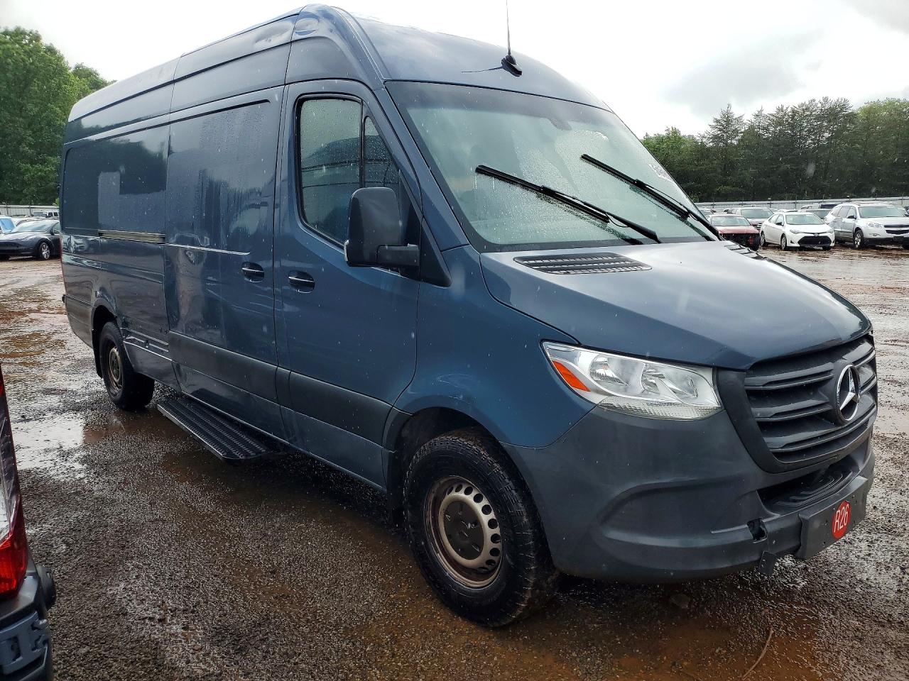 Mercedes-Benz Sprinter 2500