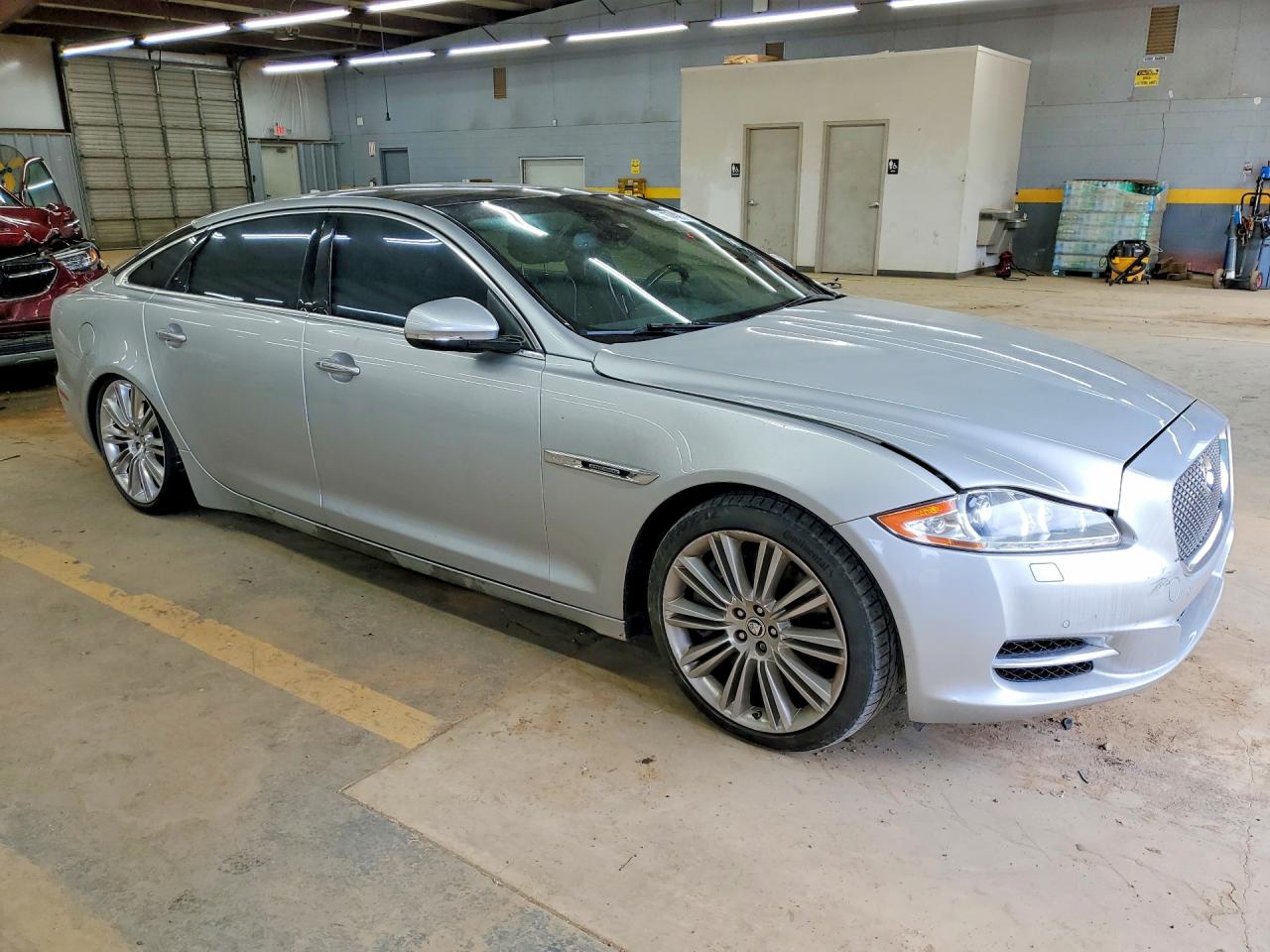 Jaguar XJ Supercharged