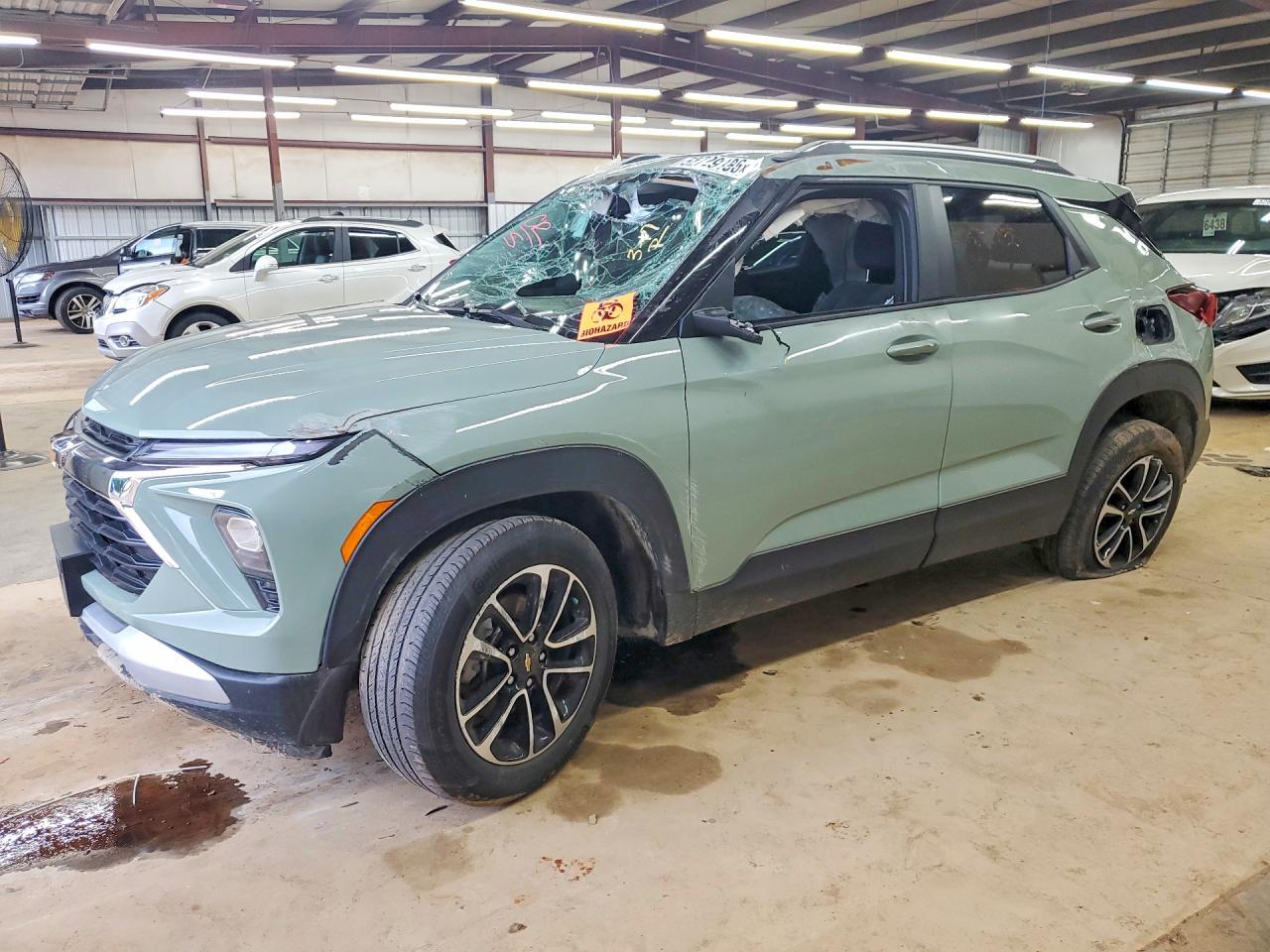 Salvage Chevrolet Trailblaze Image
