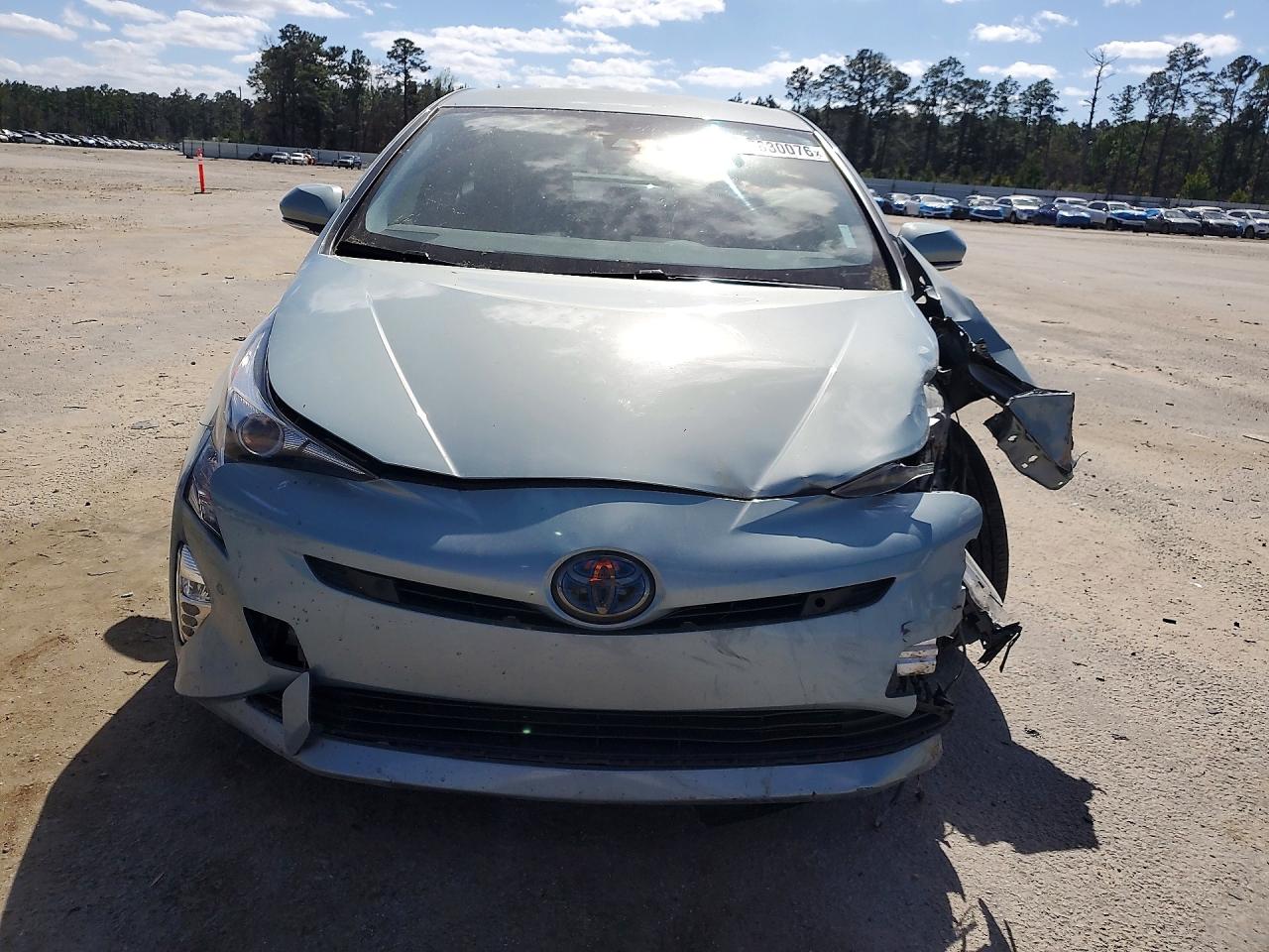 Toyota Prius Four Touring
