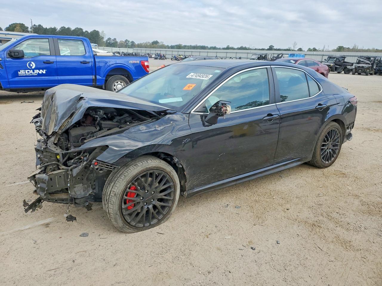 Salvage Toyota Camry Image
