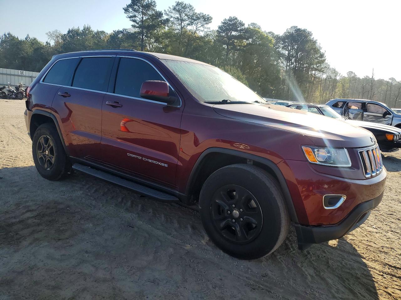 Jeep Grand Cherokee Laredo