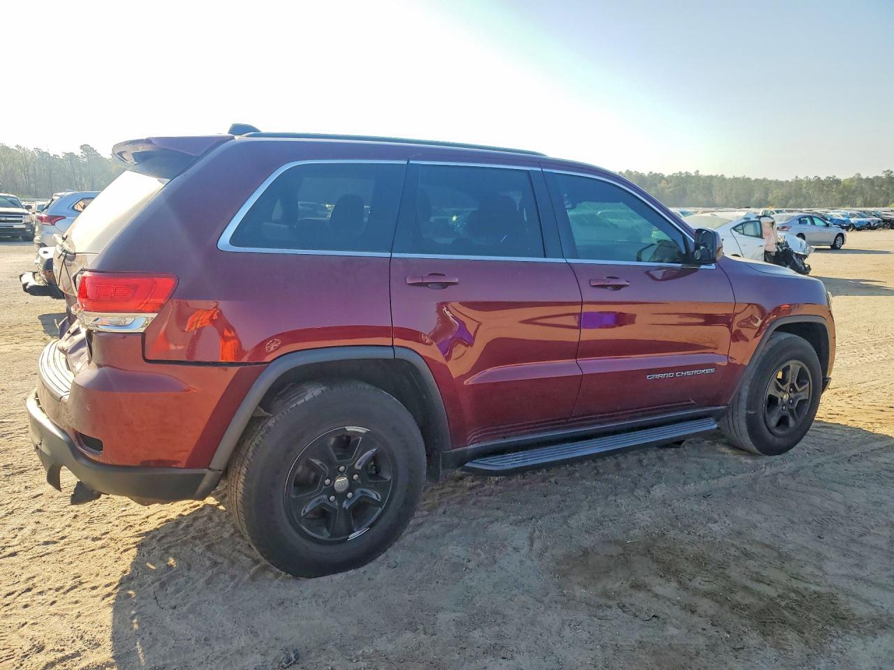 Jeep Grand Cherokee Laredo