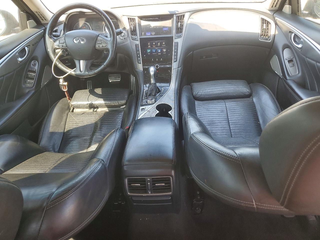 INFINITI Q50 Red Sport 400