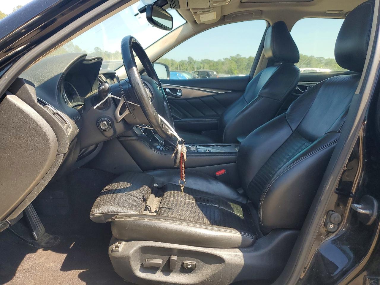 INFINITI Q50 Red Sport 400