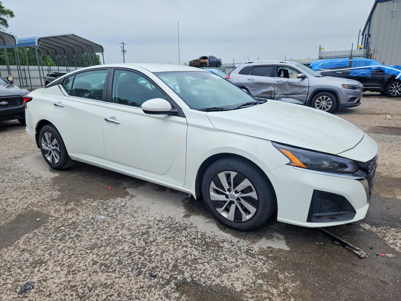 Nissan Altima S