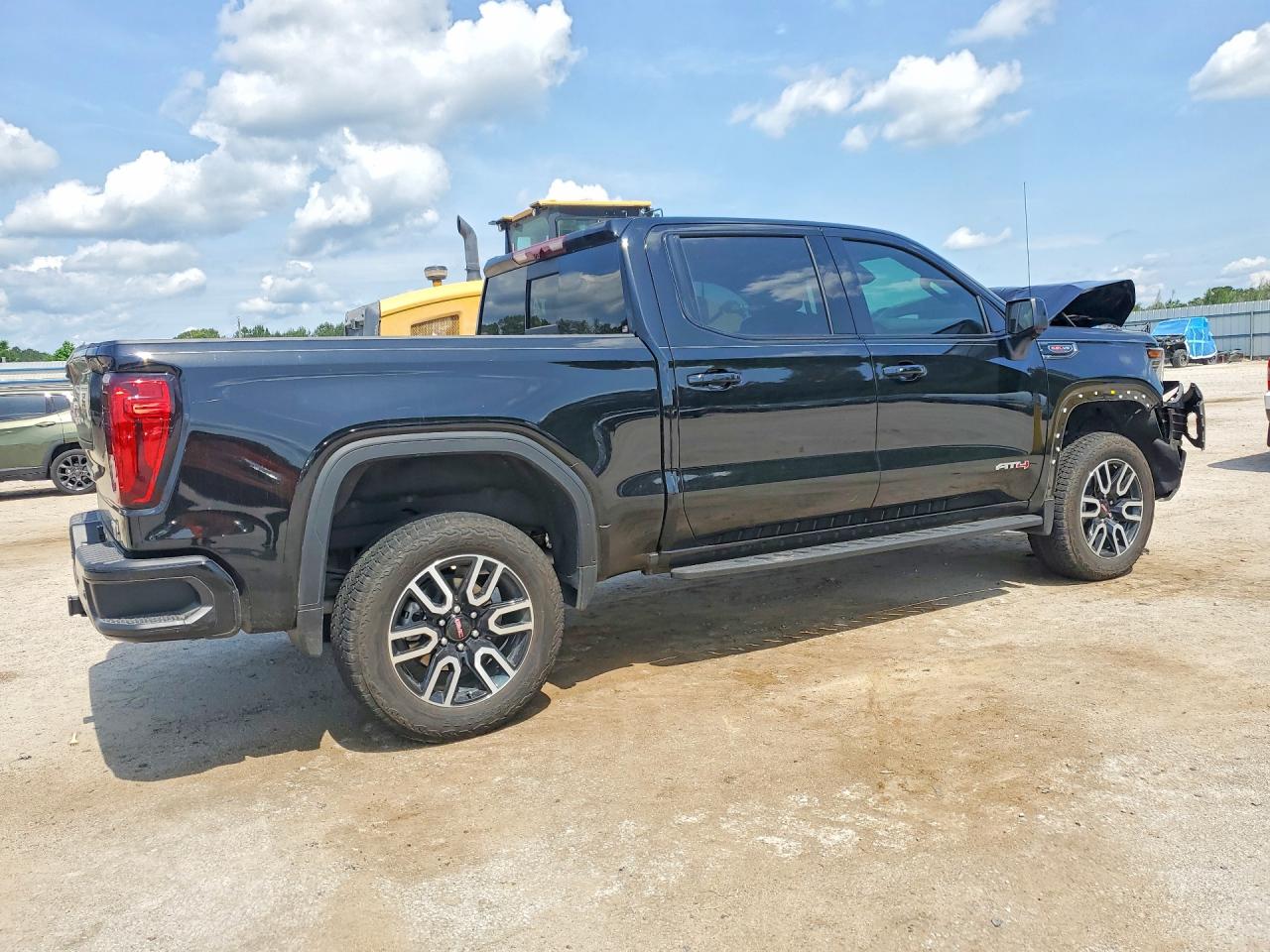 GMC Sierra K1500 At4