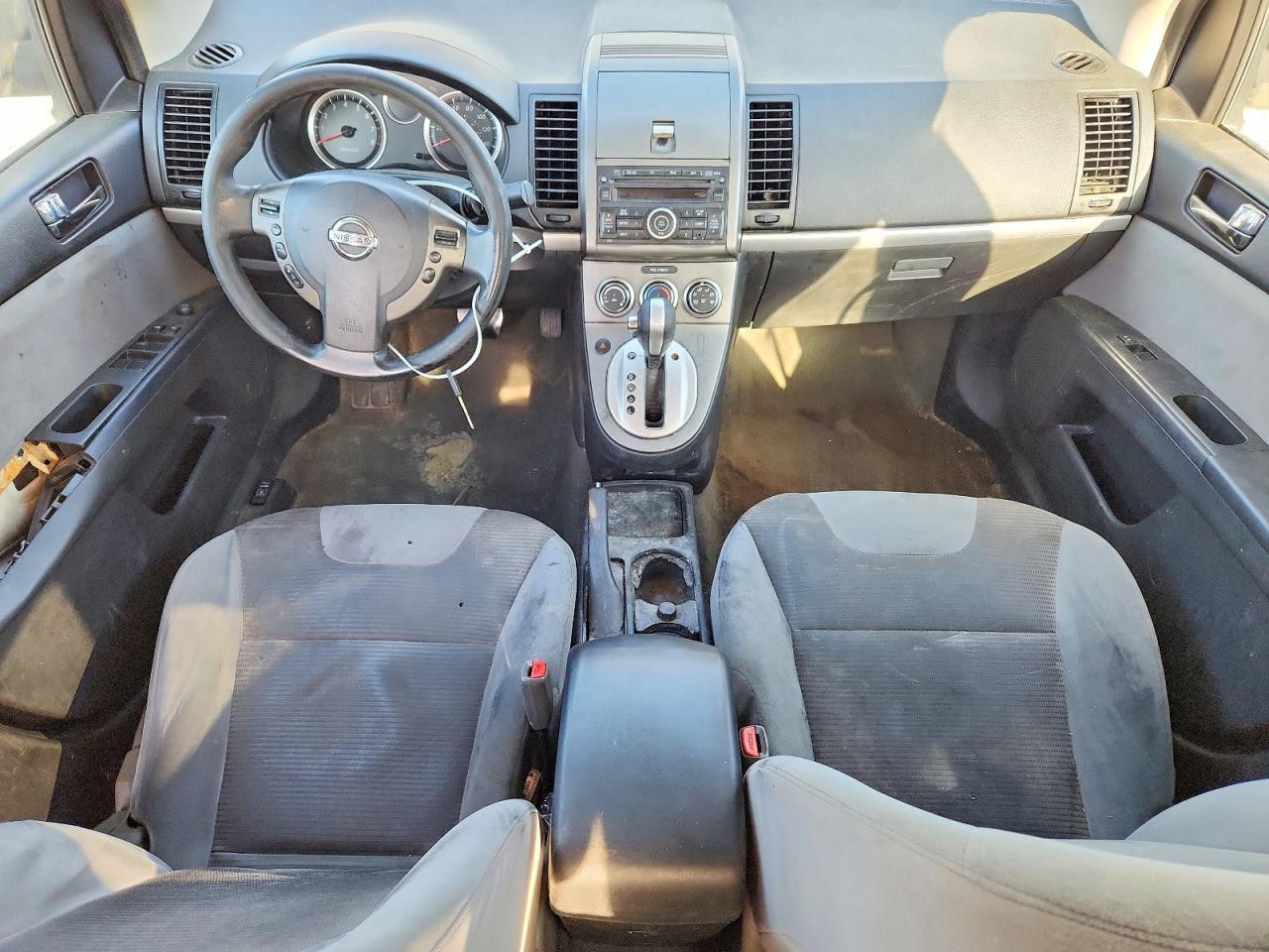 Nissan Sentra 2.0