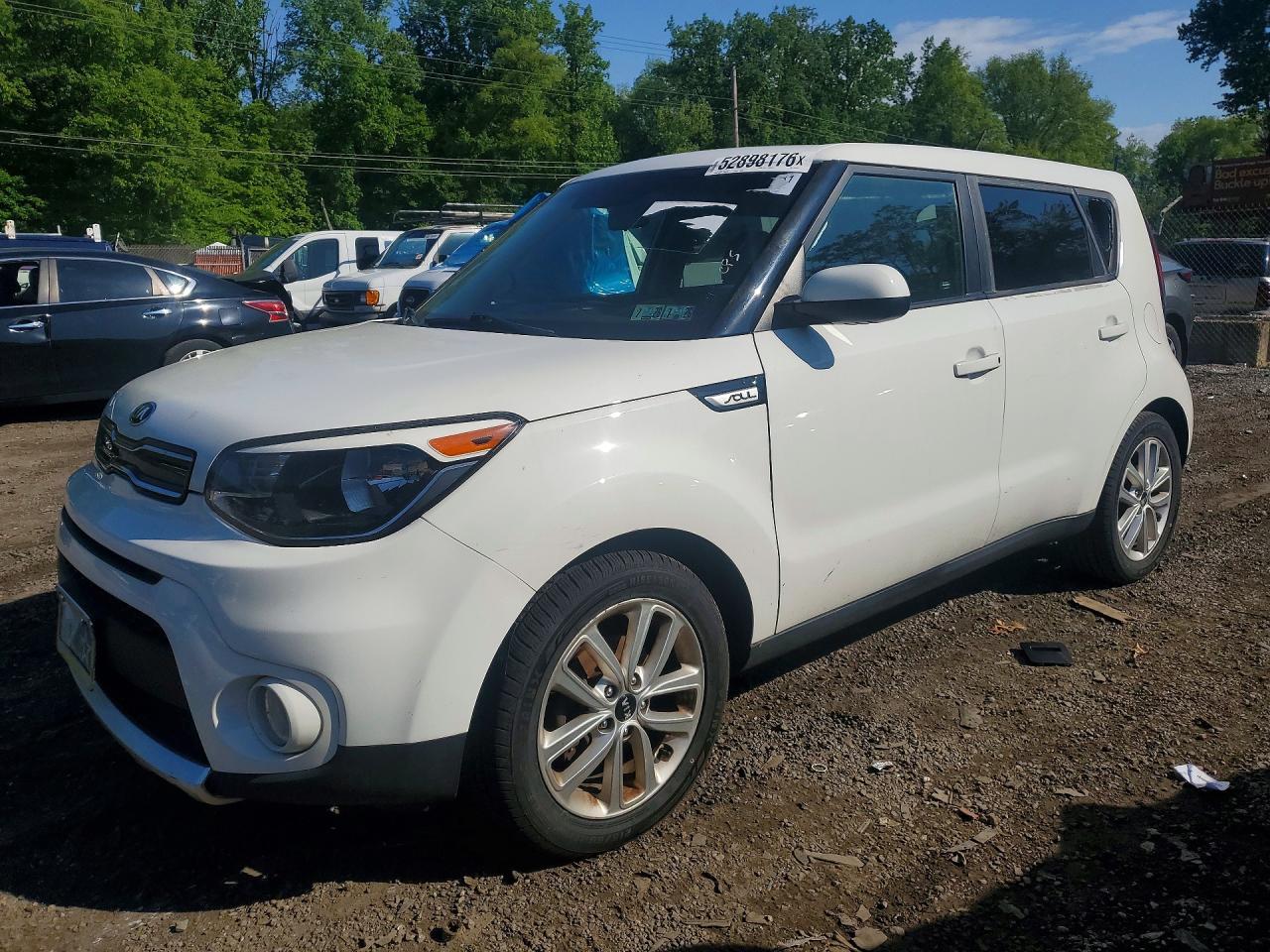 Salvage Kia Soul Image
