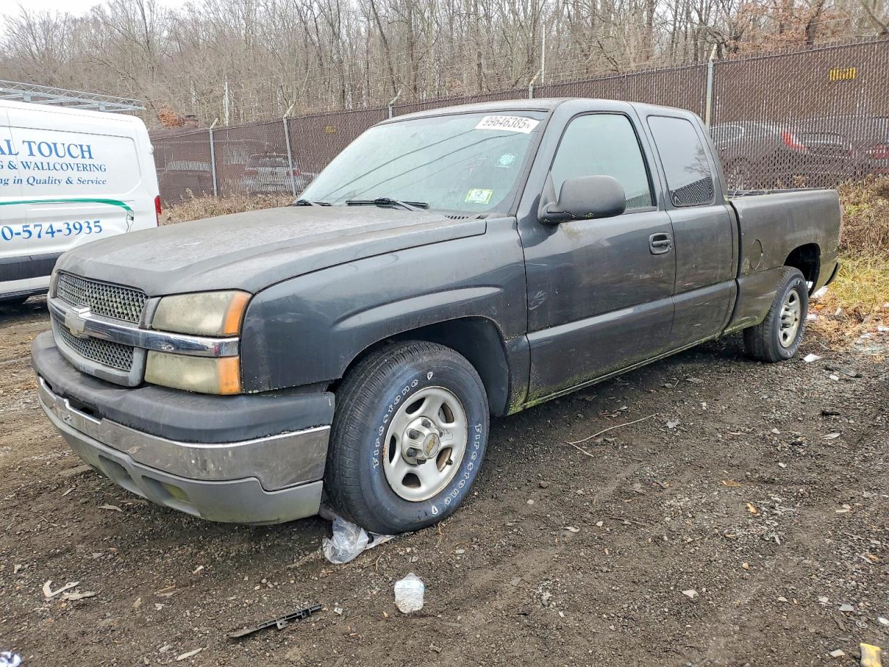 Salvage Chevrolet Silverado Image