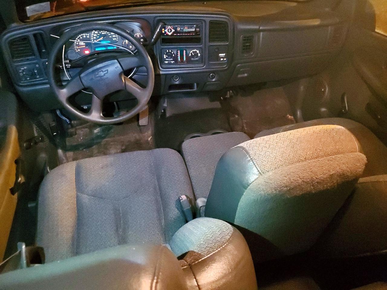 Chevrolet Silverado C1500