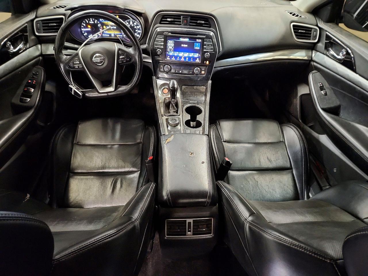 Nissan Maxima Sv