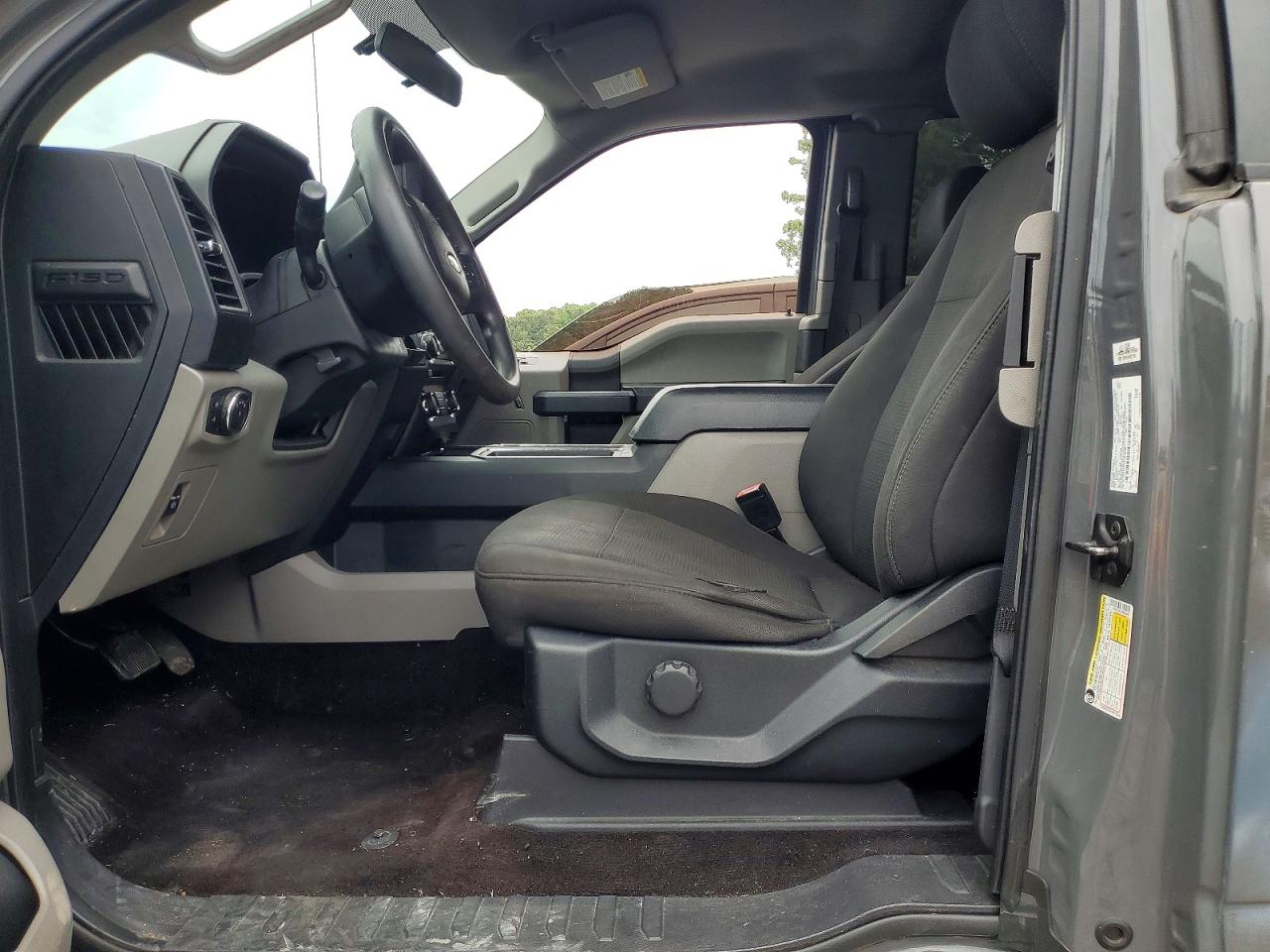 Ford F-150 Super Cab