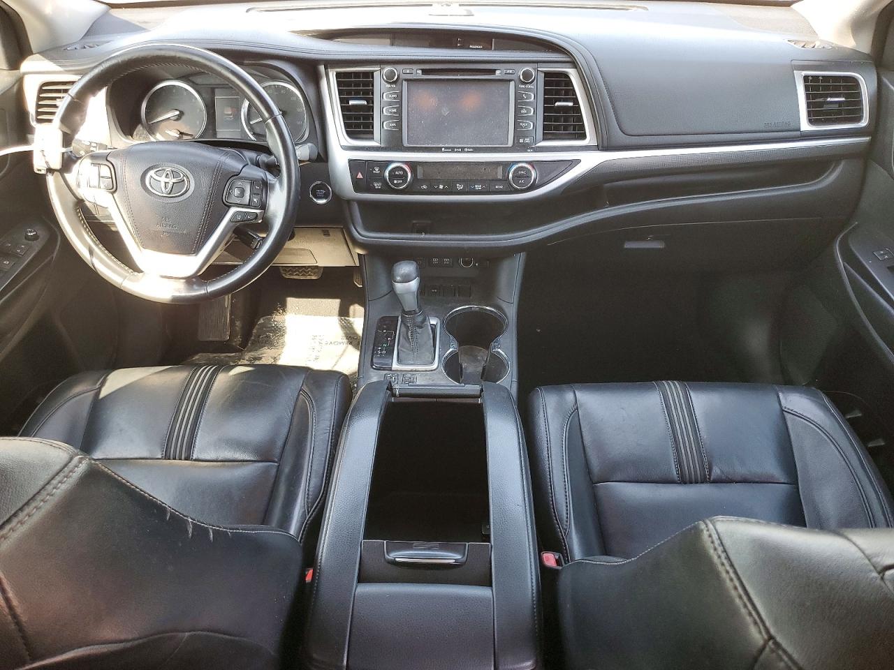 Toyota Highlander Se