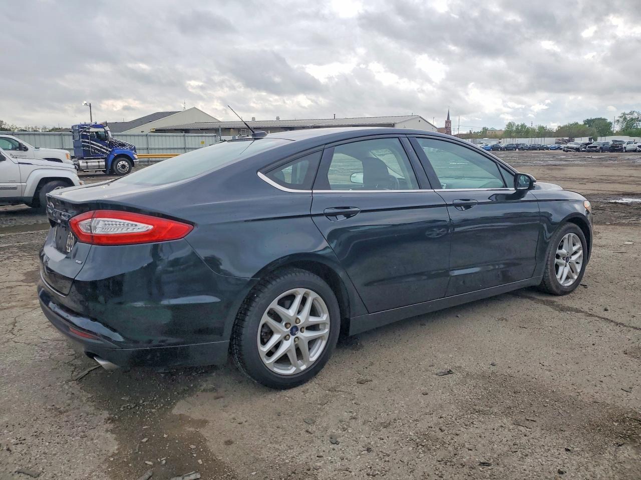 Ford Fusion Se