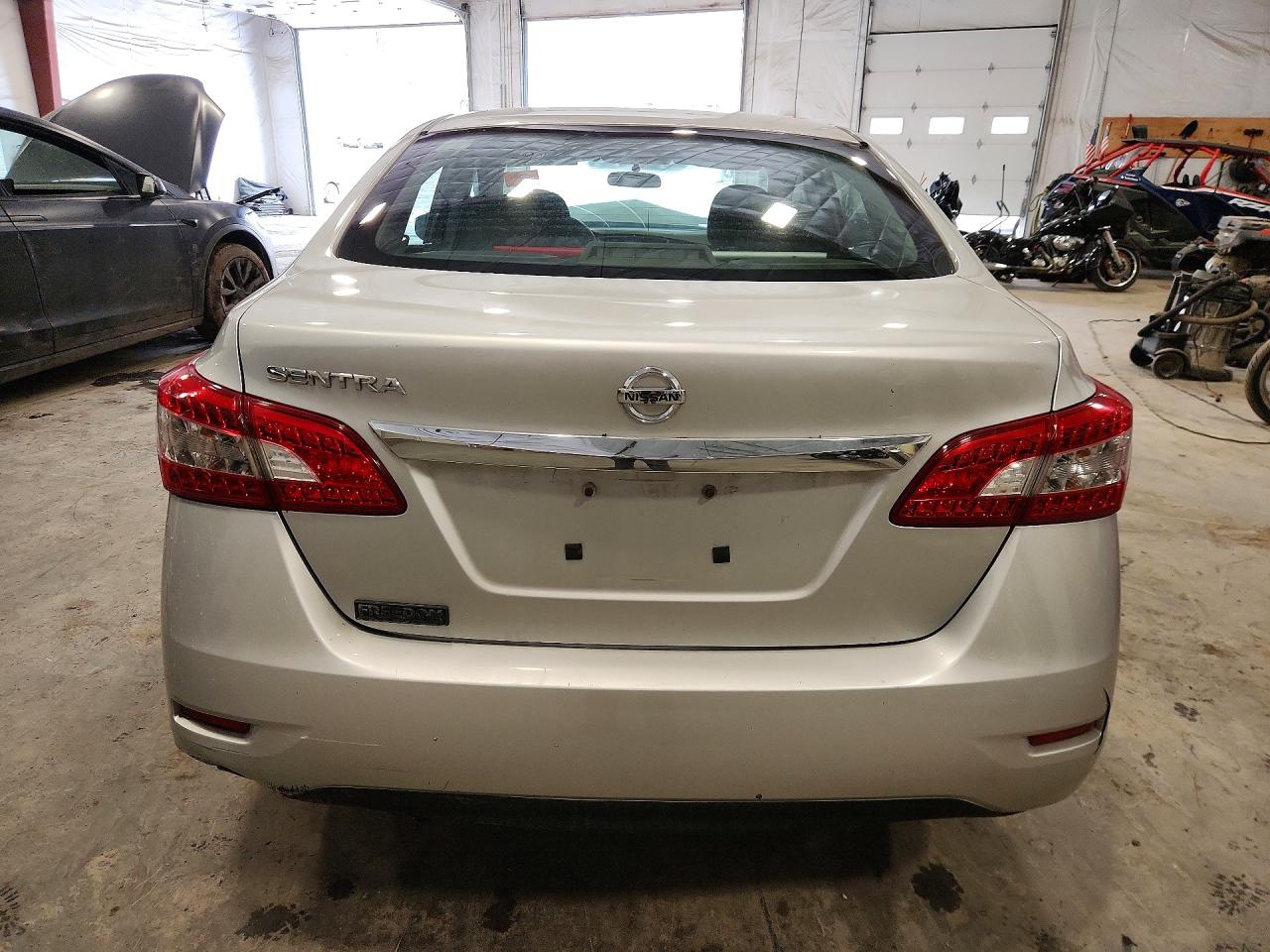 Nissan Sentra S