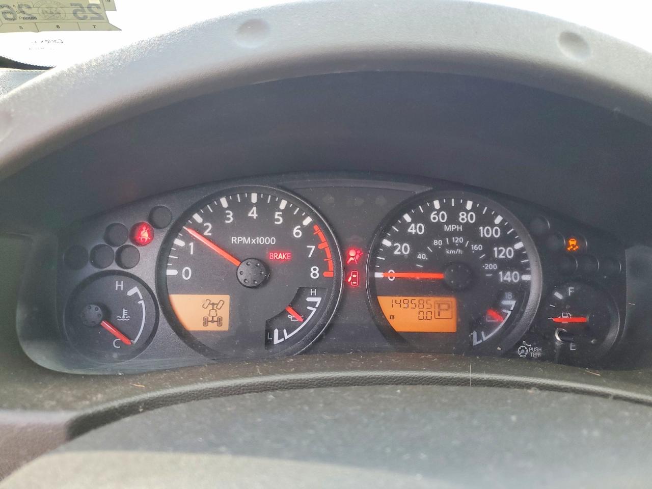 Nissan Frontier Sv V6