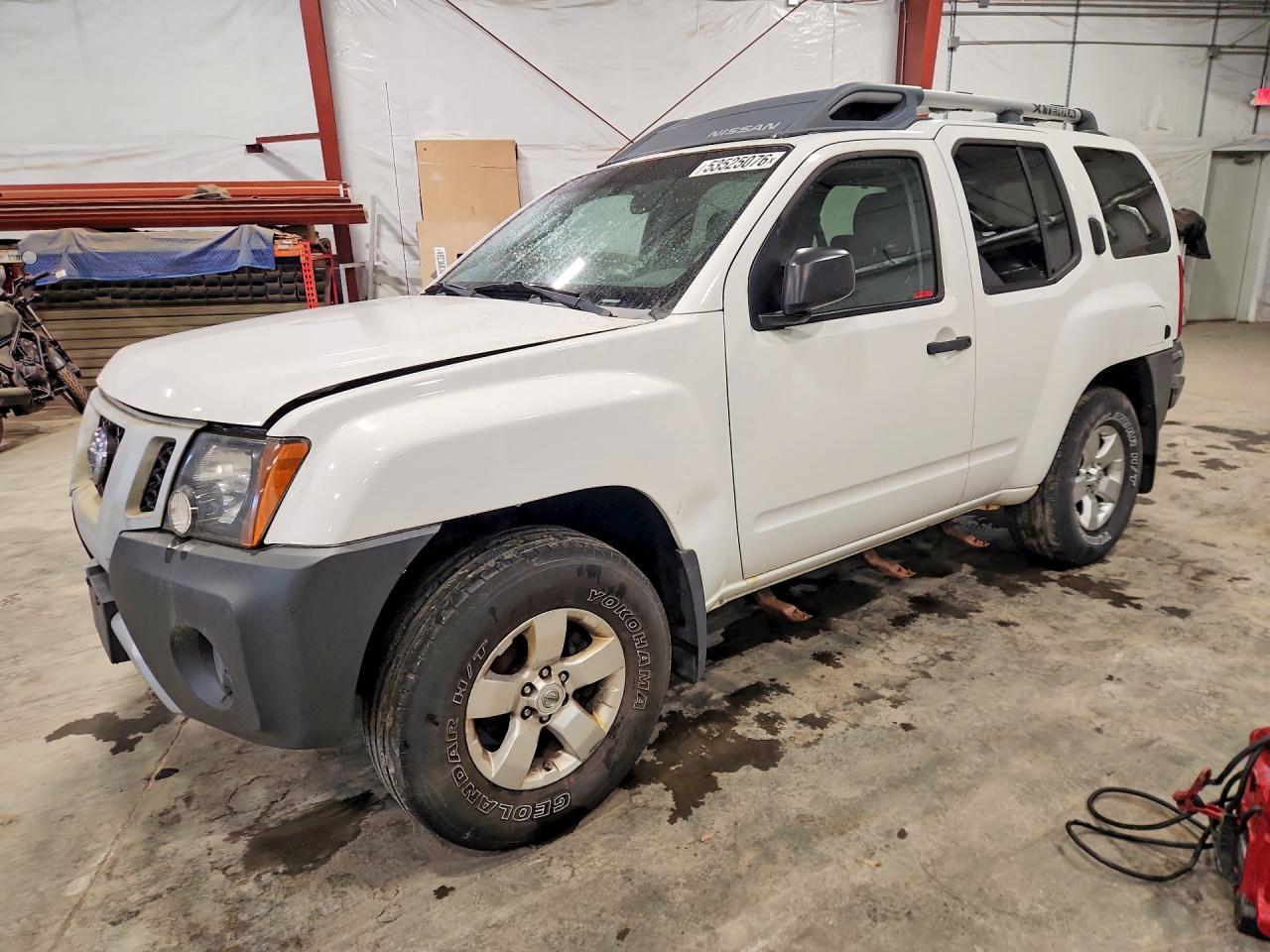 Salvage Nissan Xterra Image