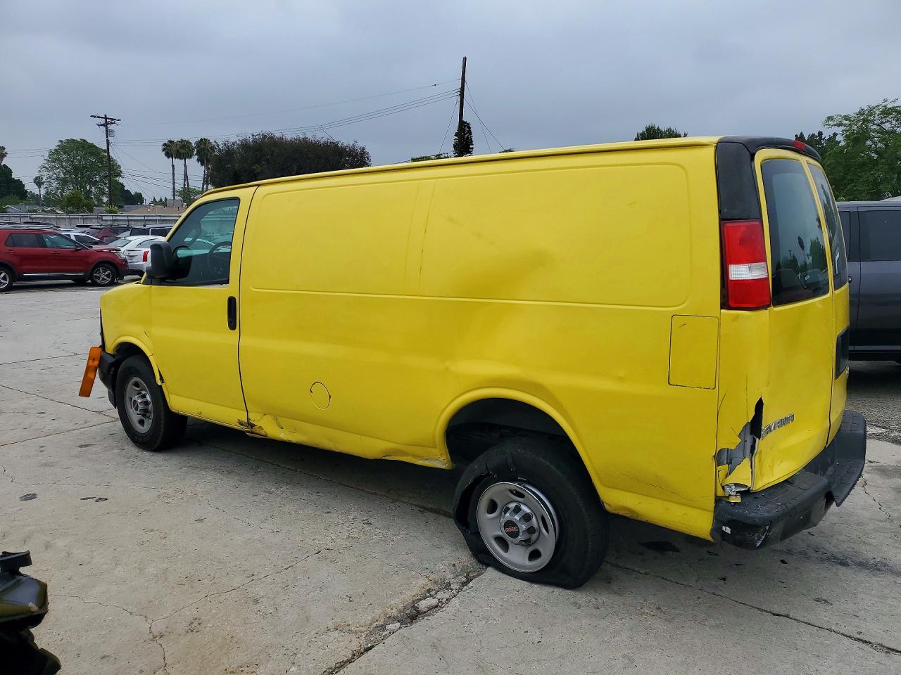 GMC Savana G2500