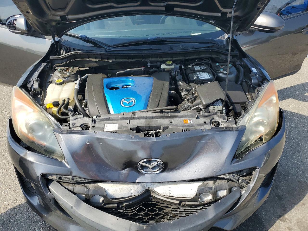 Mazda 3 I