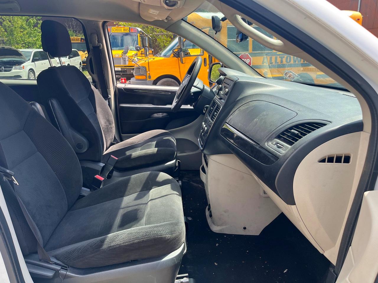 Dodge Caravan Se