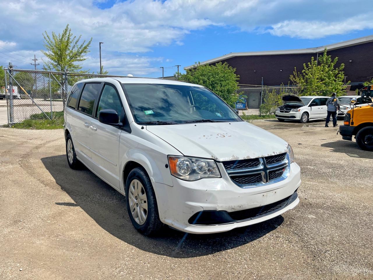 Salvage Dodge Caravan Image