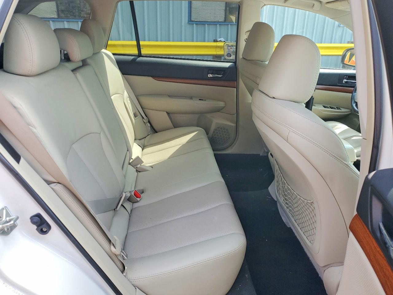 Subaru Outback 2.5i Limited