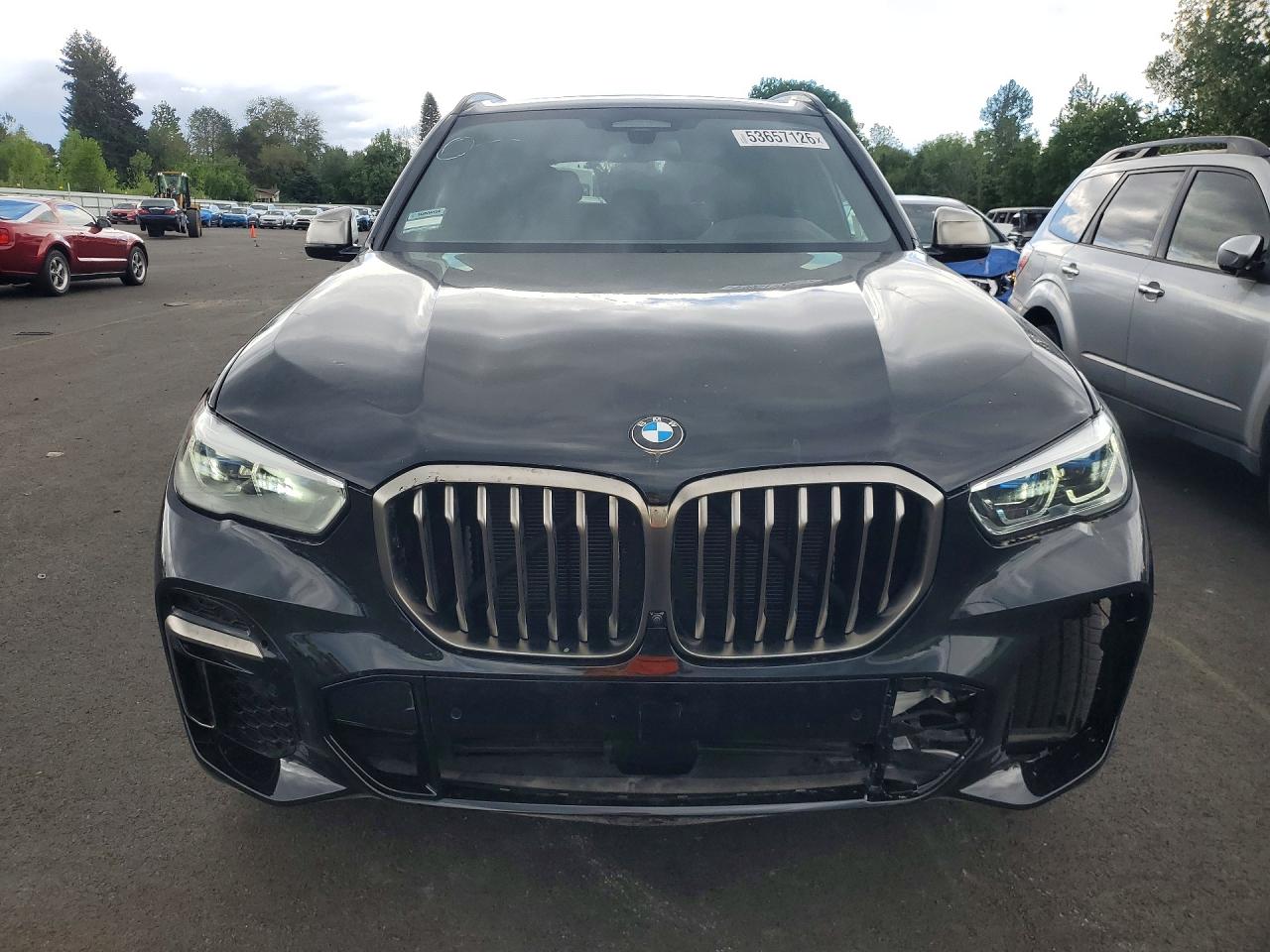 BMW X Series M50i