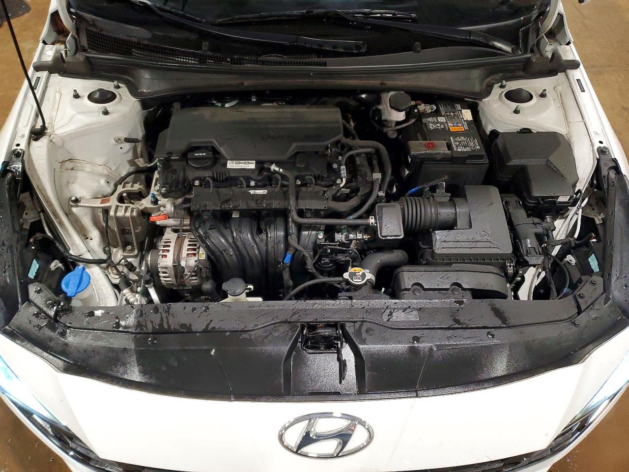 Hyundai ELANTRA Limited