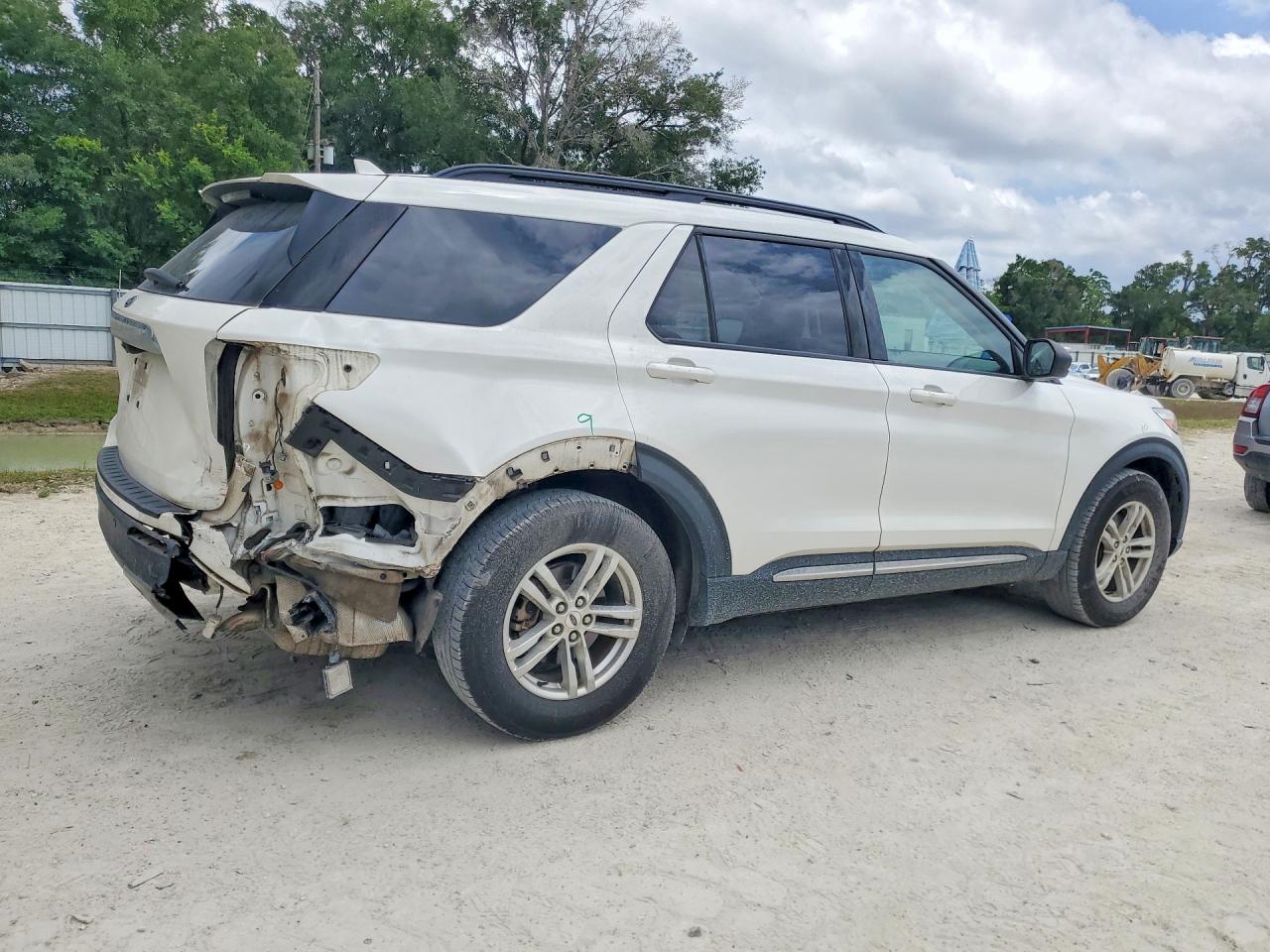 Ford Explorer Xlt