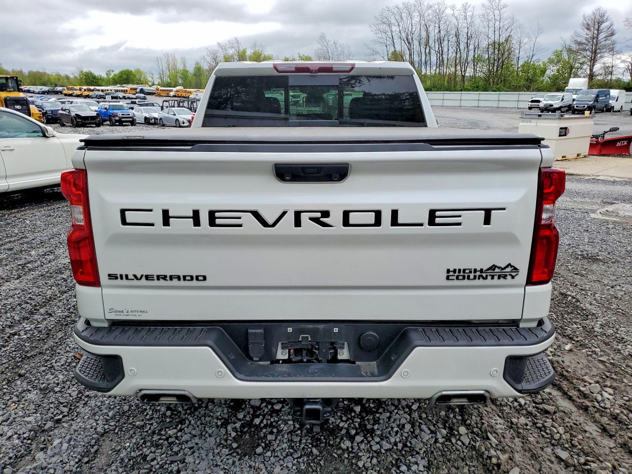 Chevrolet Silverado K1500 High Country