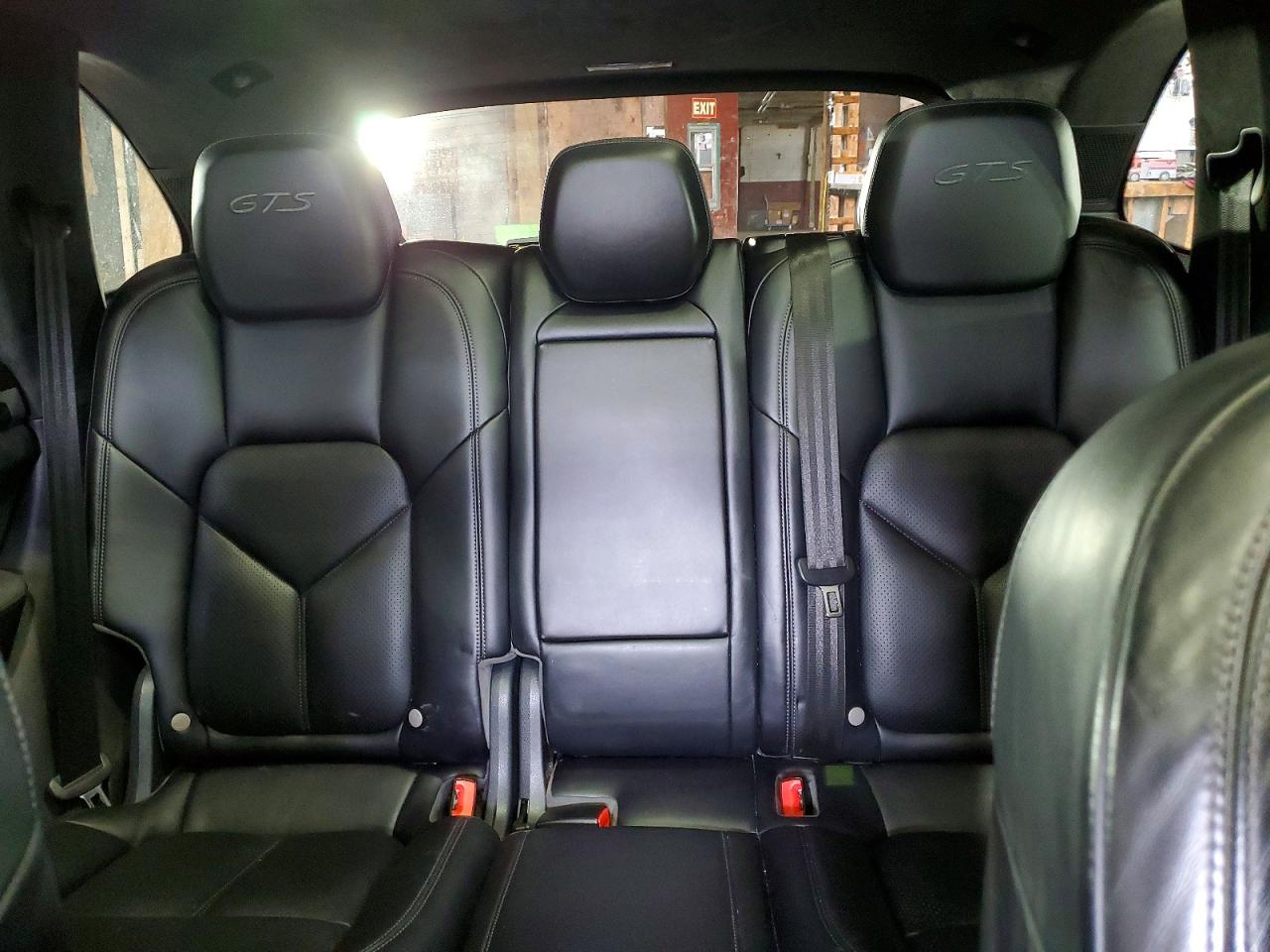 Porsche Cayenne Gts