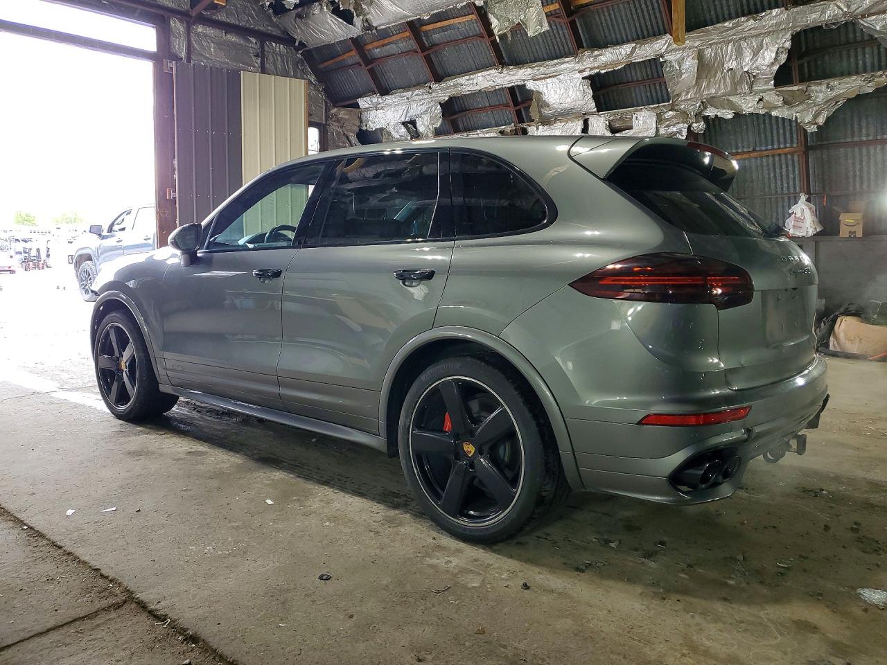 Porsche Cayenne Gts