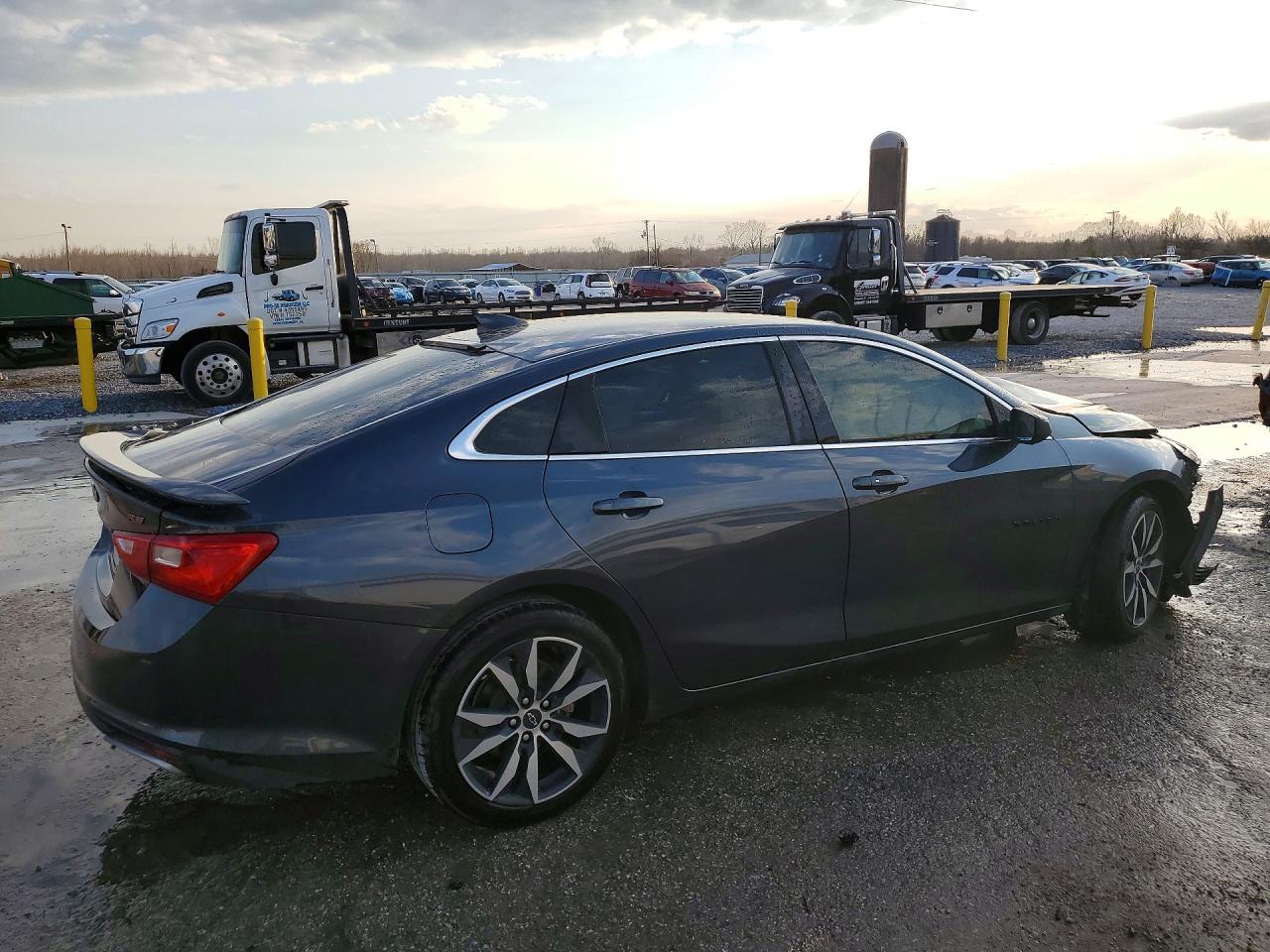 Chevrolet Malibu Rs