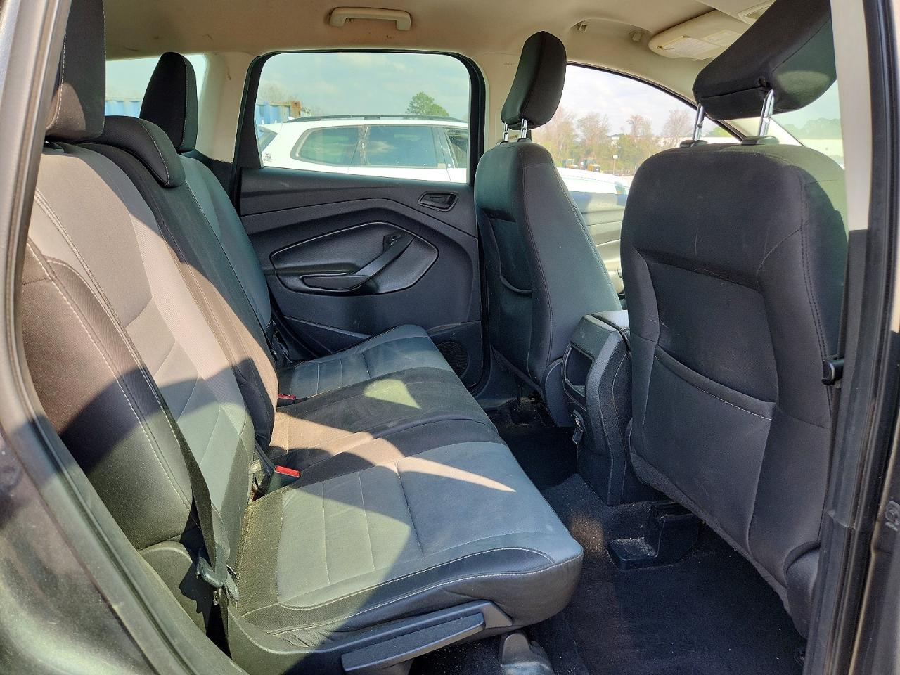Ford Escape S