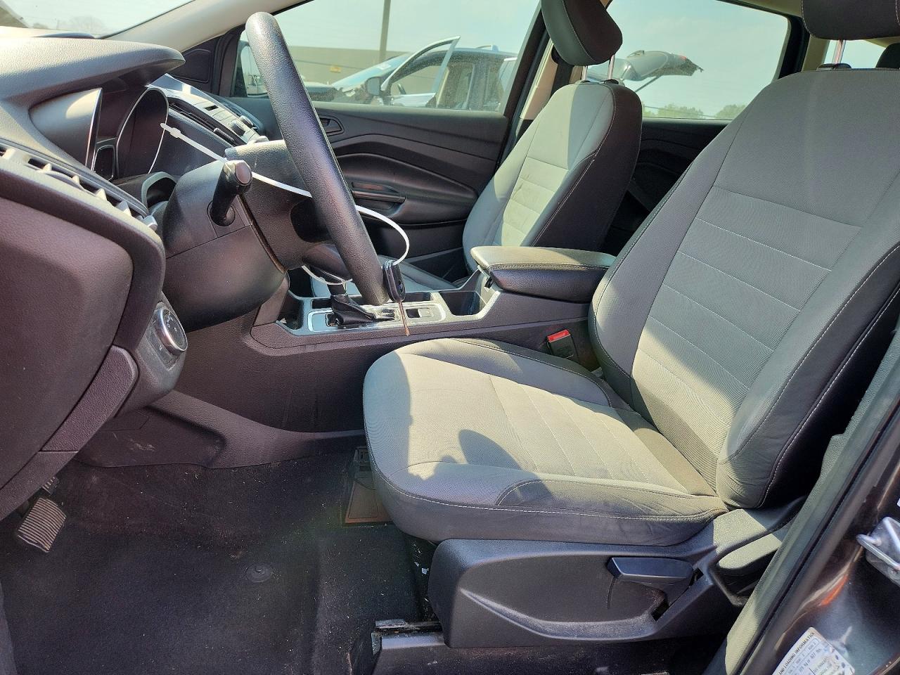 Ford Escape S