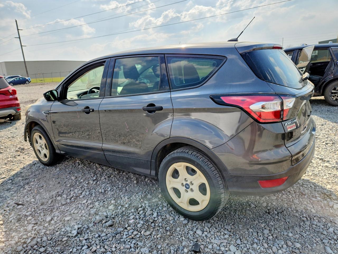Ford Escape S
