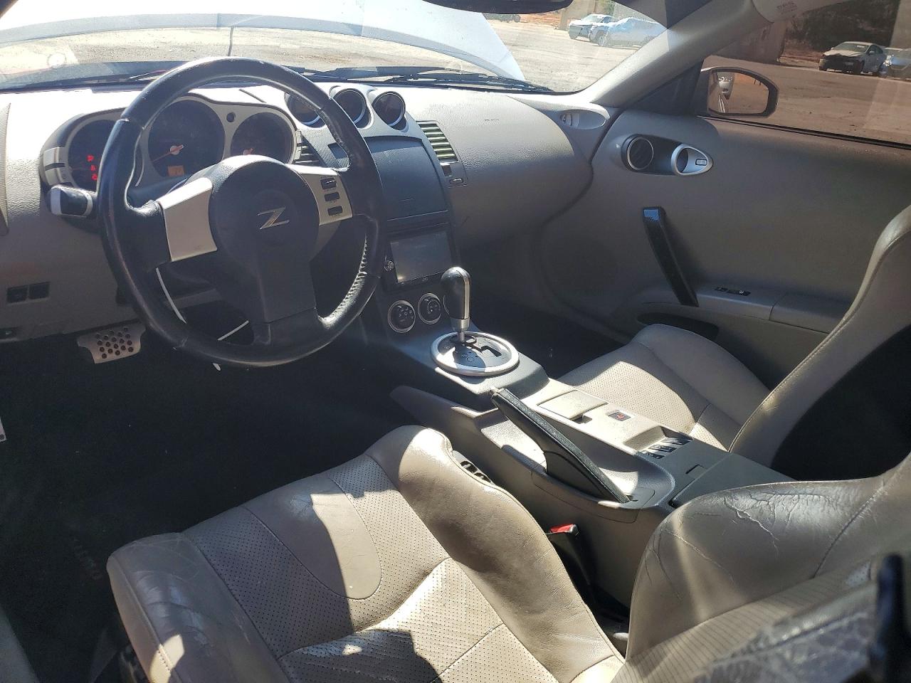 Nissan 350Z Coupe