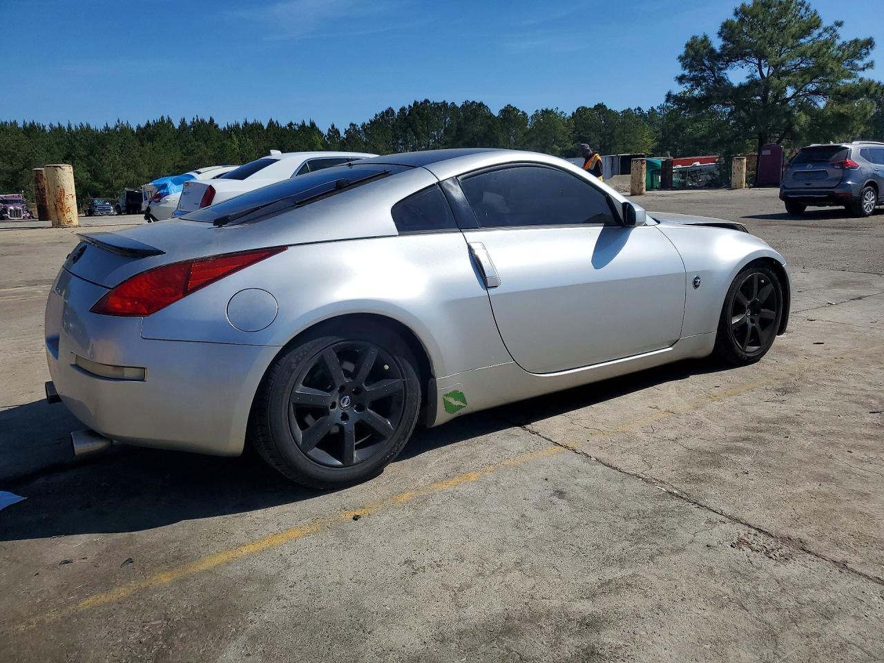 Nissan 350Z Coupe