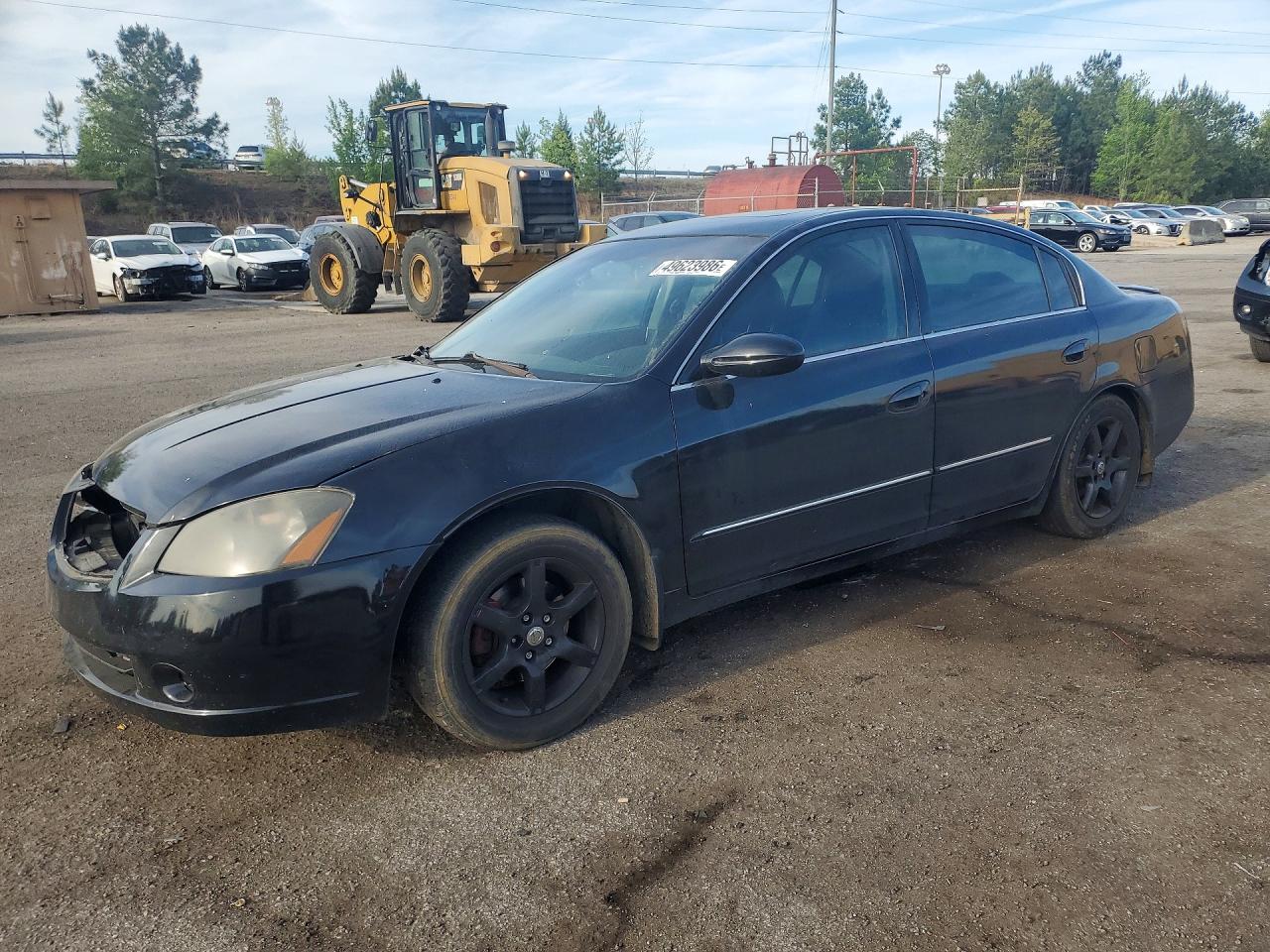 Salvage Nissan Altima Image