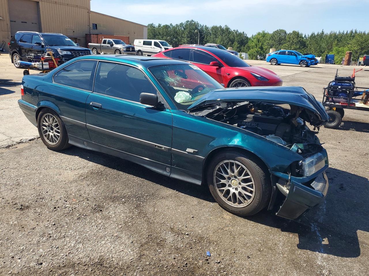 BMW 3 Series Is Automatic